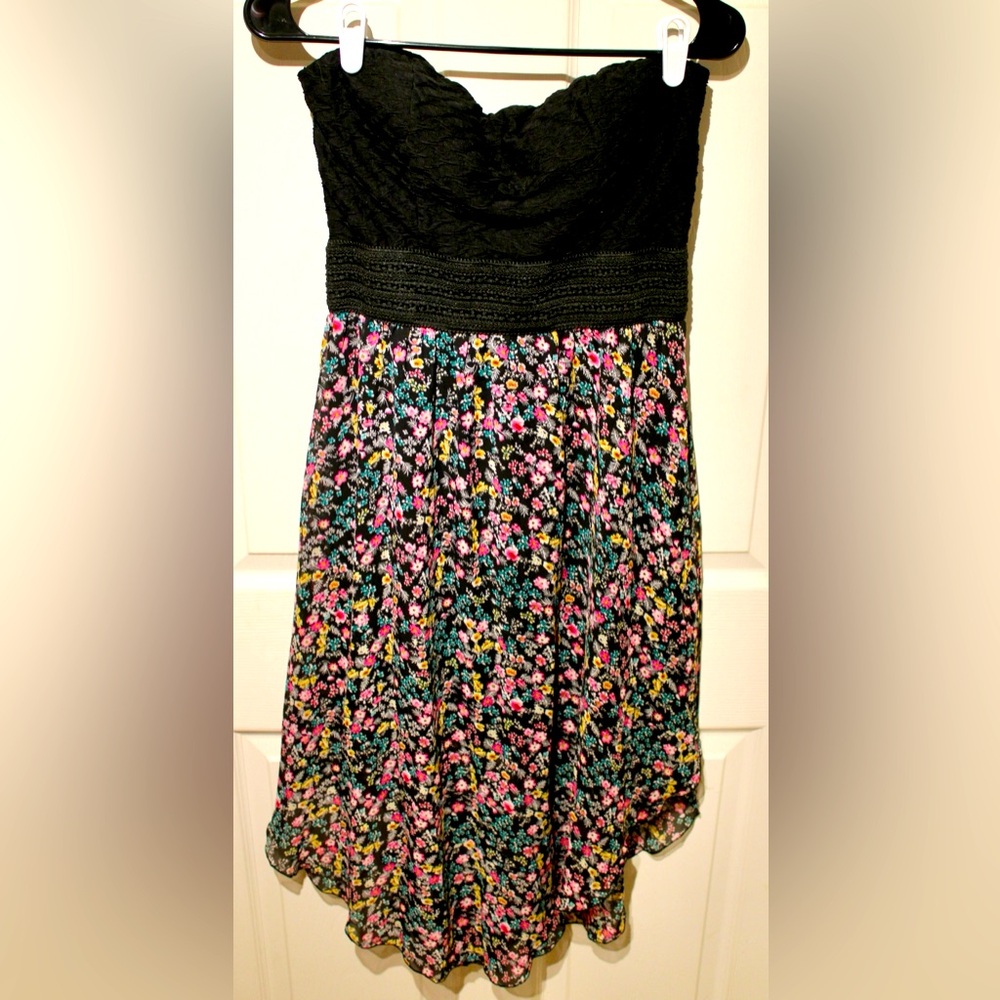 No Boundaries Strapless Dress Black Multicolored Slit-side skirt Large Floral